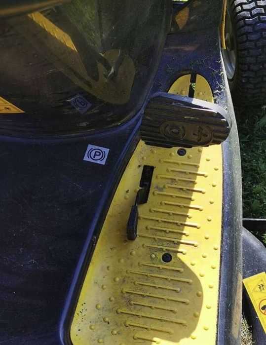 Tractoras de tuns gazonul AL-KO Comfort T-1000