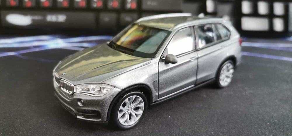 БМВ Х5 в мащаб 1:34