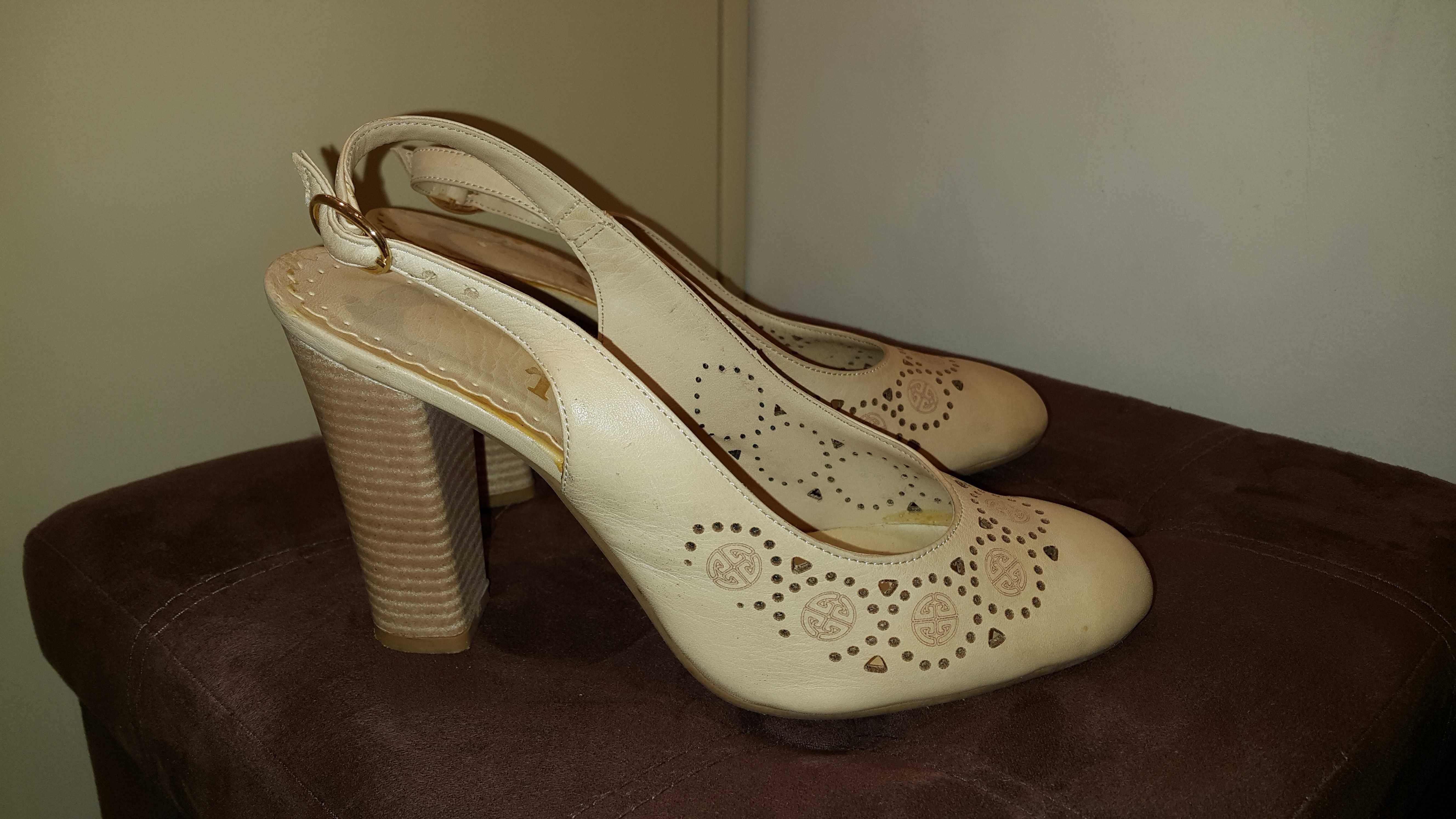 Дамски обувки, размер 39