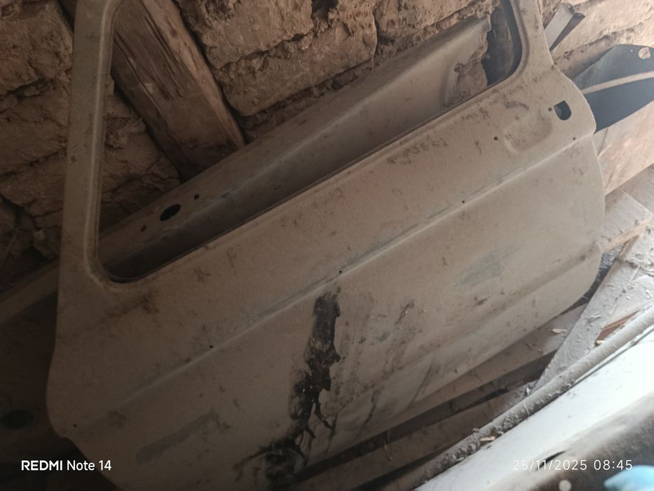 Zaparoj eshik olesovka kapot sotiladi