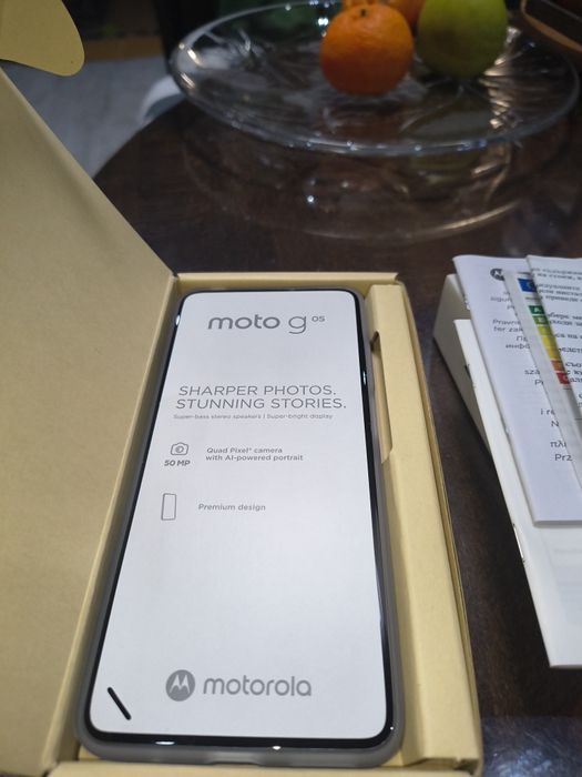 Продавам телефон moto g 05