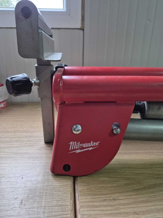 masa circular milwaukee msl 100 - lot 7-25-42