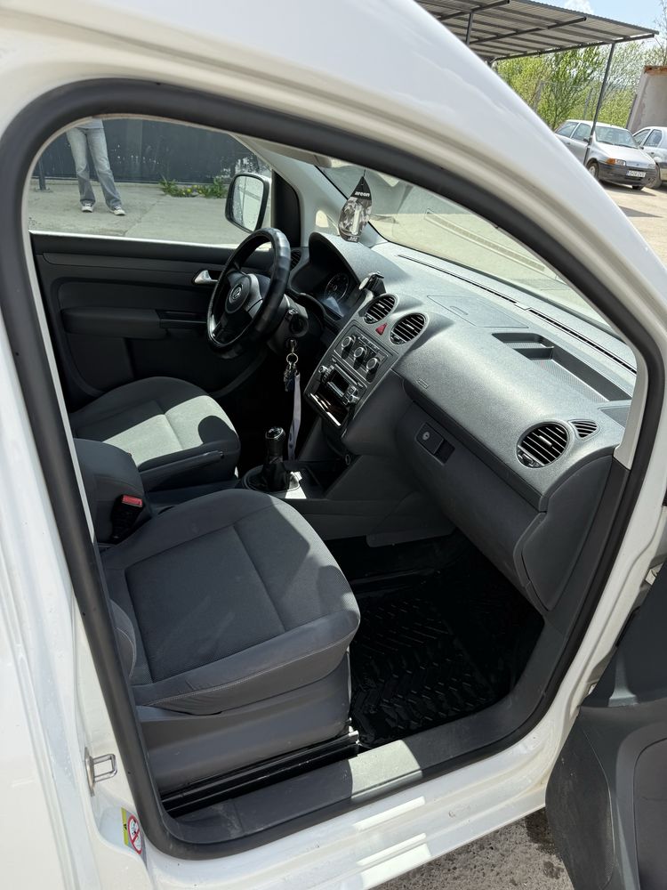 Wolkswagen caddy 2014