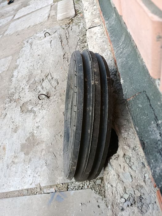 Продам покрышки на сельхоз технику