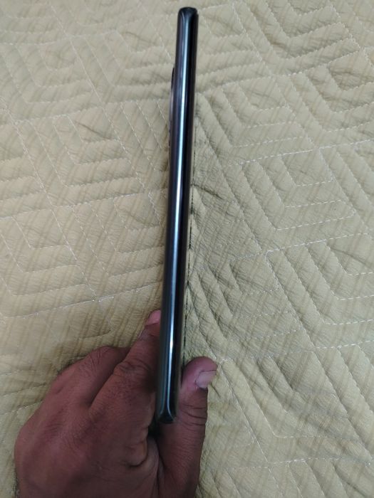 Honor x9b в отличном состоянии