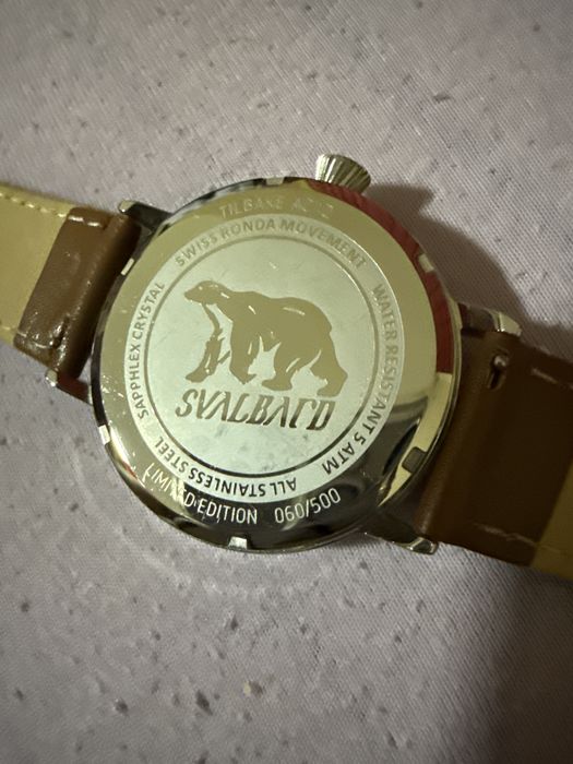 Svalbard TILBAKE AC12