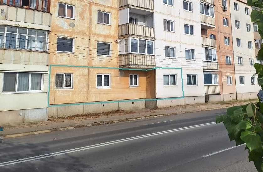 Apartament cu 3 camere la Târgu Secuiesc de vânzare