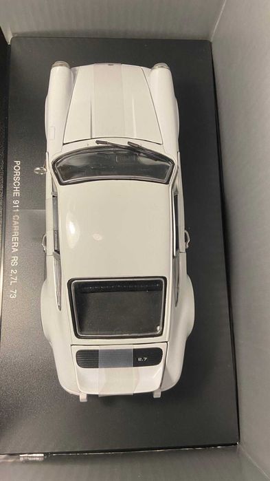 Porsche 911 Carrera RS 2.7 1:18 колекционерски модел