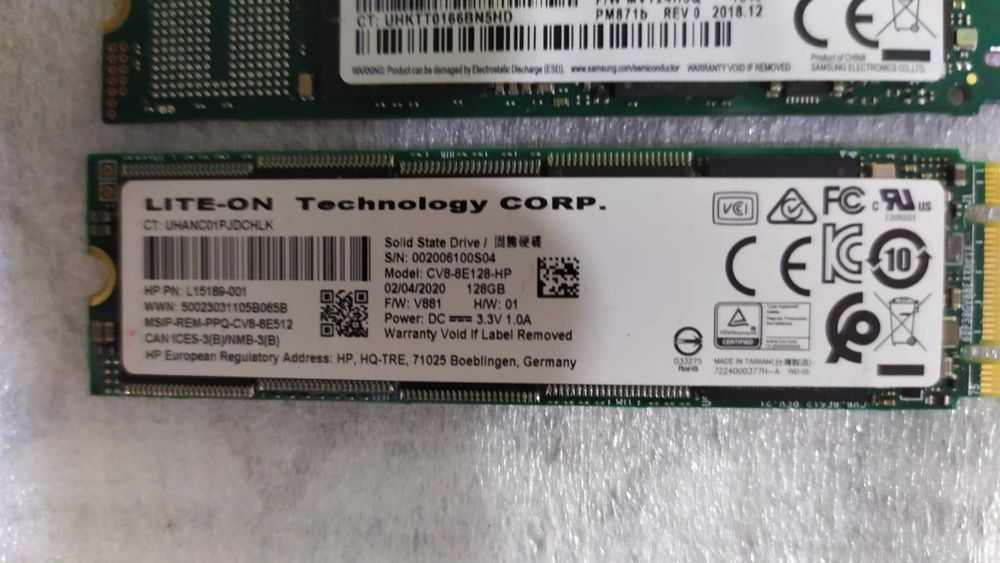 3 БРОЯ SSD и Памет2 Броя ВСИЧКИ РАБОТЕЩИ от чужбина
