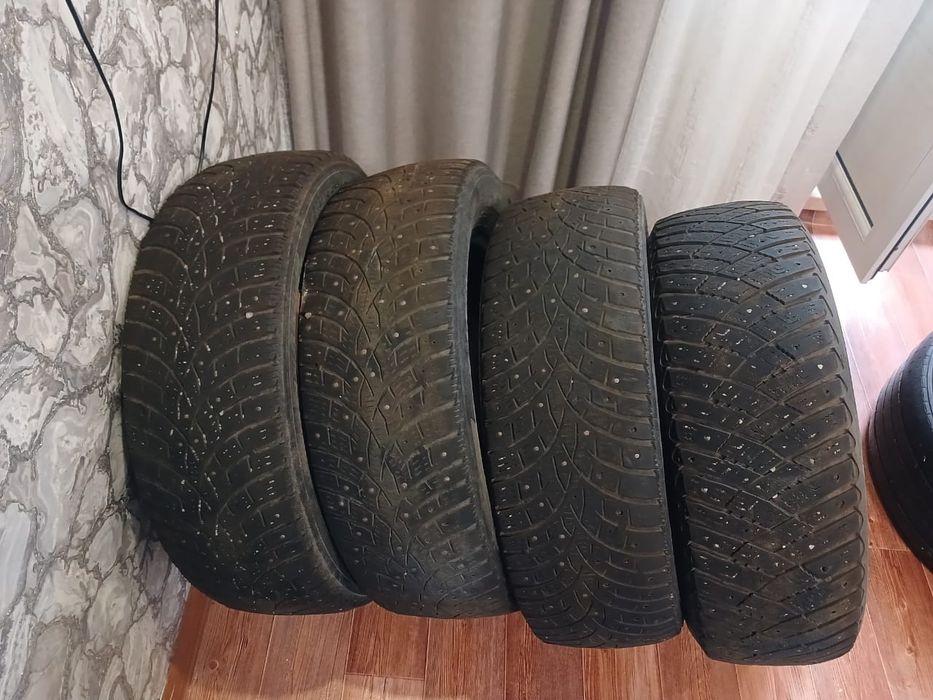 Продам шины зима