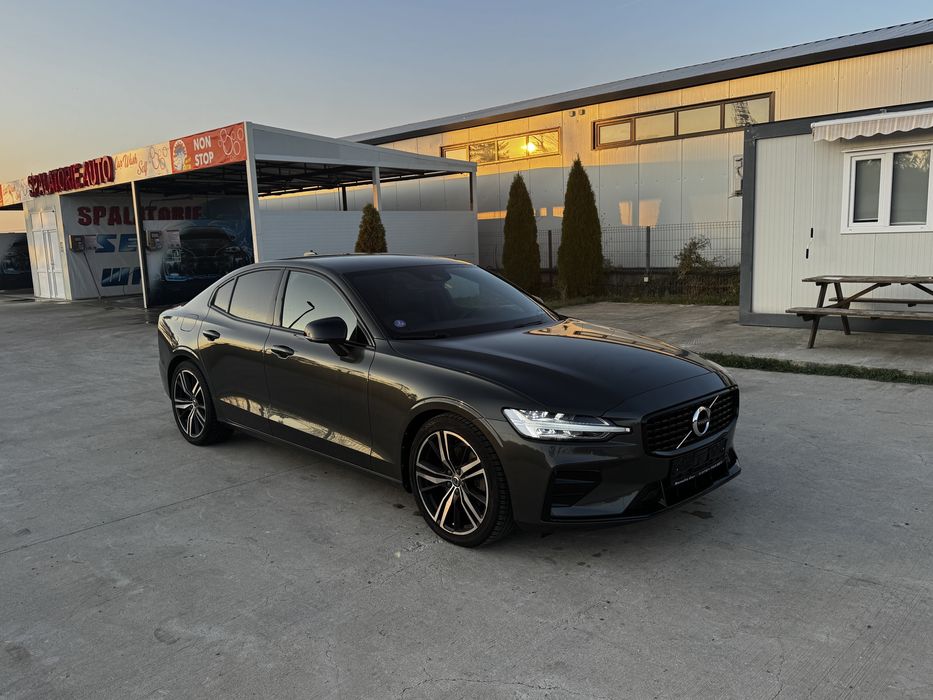 Volvo S60 2021 R Design/full led/keyless/camera/distronic/lane/side