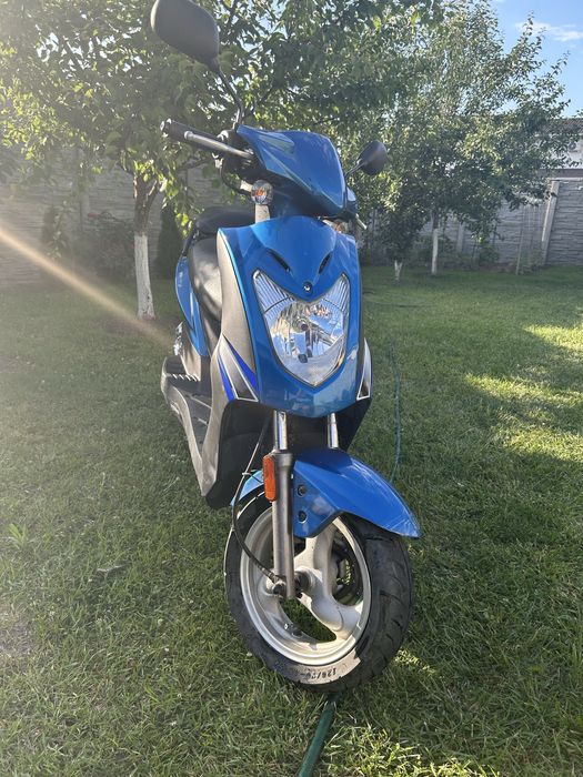 Vand Scuter Kymco stare foarte buna
