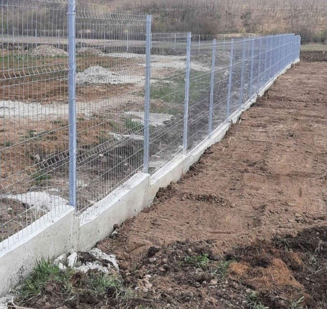 Imprejmuim terenuri cu garduri din plasa