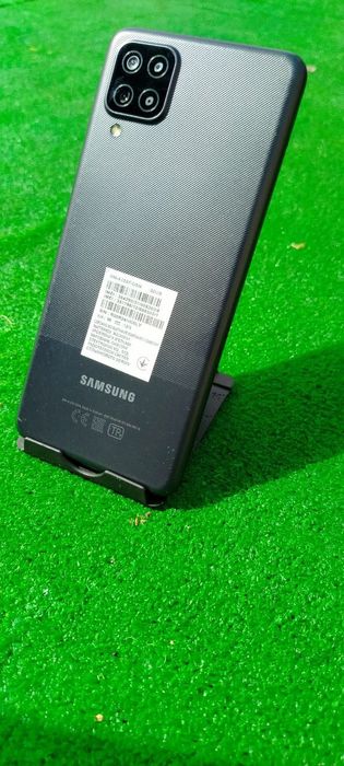 Samsung a12 .vetnam