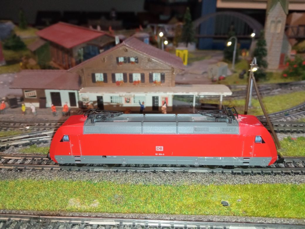 Locomotiva ROCO BR101 trenuleț electric scara N, 9mm