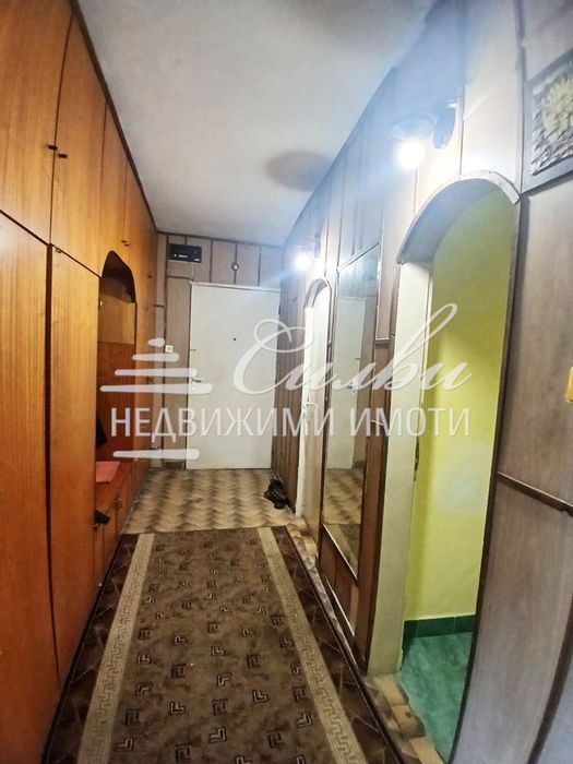 Многостаен апартамент- кв. Център