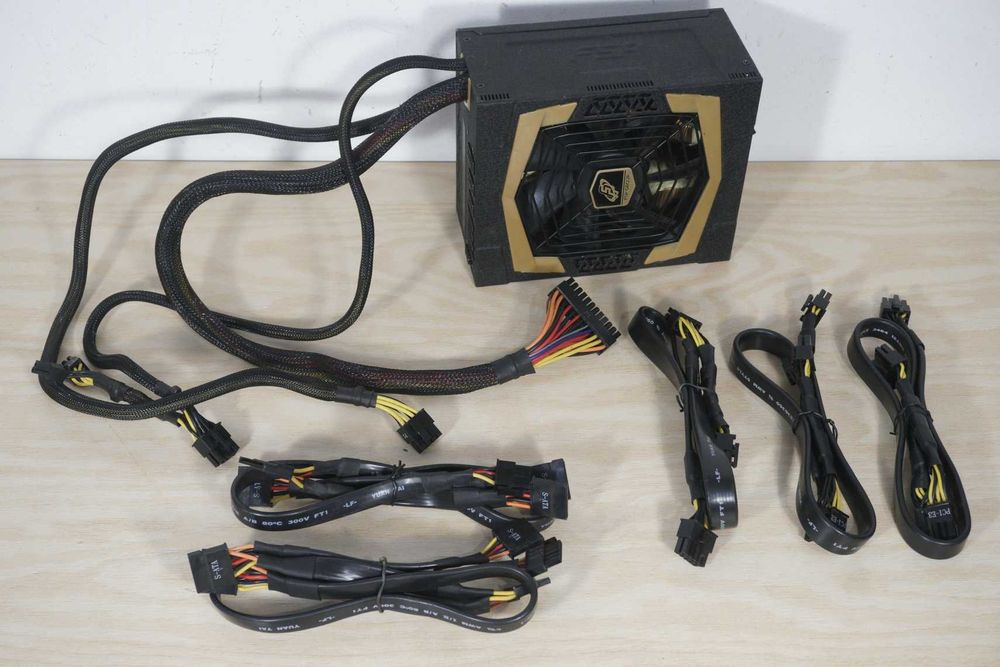 Захранване, PSU 1200W FSP Aurum Pro Series 80+ Gold / Вкл.ДДС