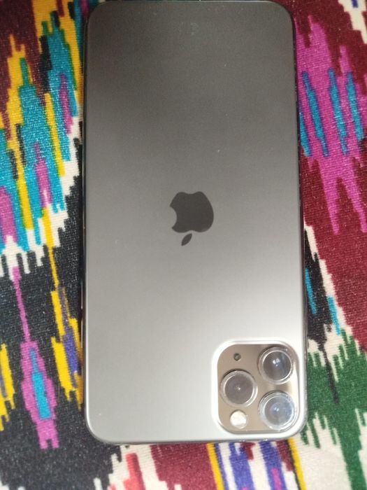 11 pro max iphone