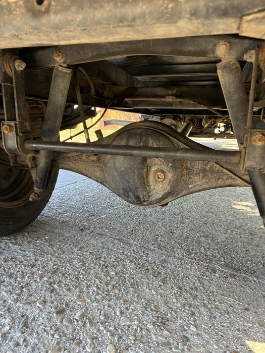 Dezmembrez Nissan Trade Cabstar