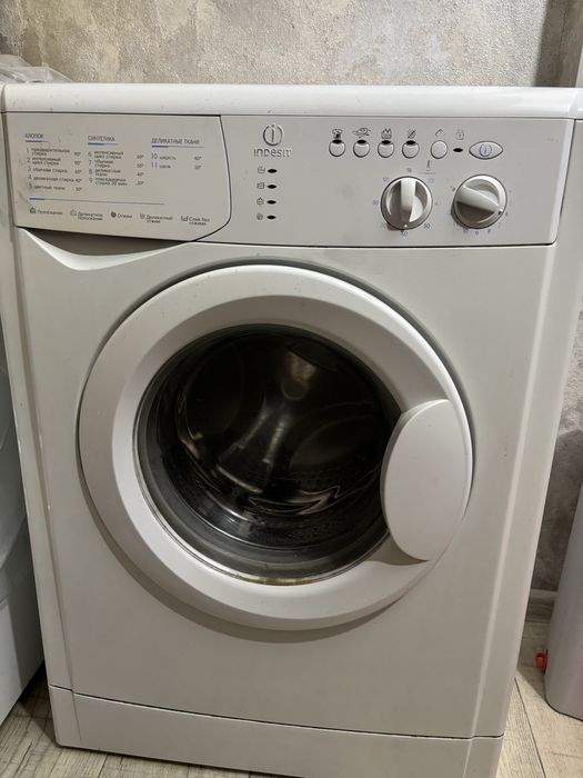 Продам стиральную машину автомат,самовывоз!