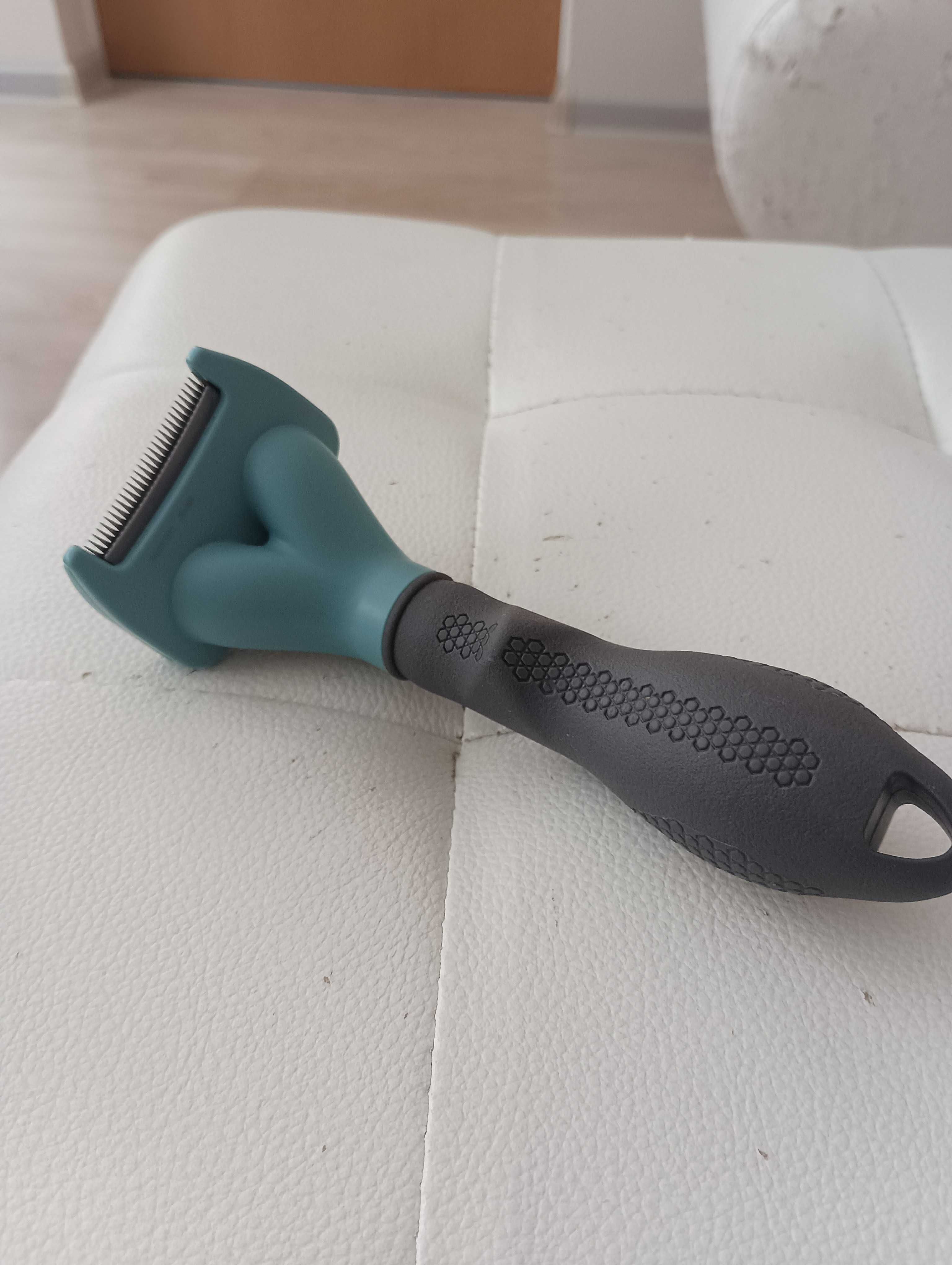 Гребен Furminator S за котки с дълга козина