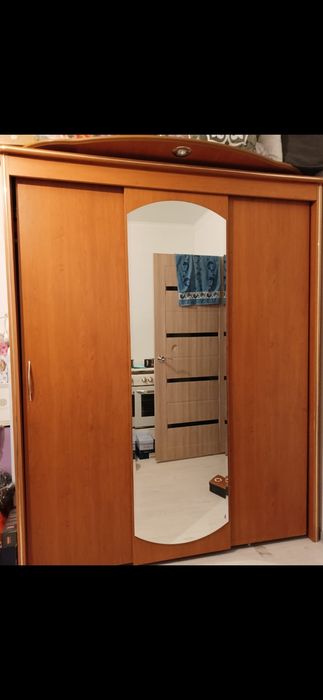 Шкафы и тумбочки для спальни