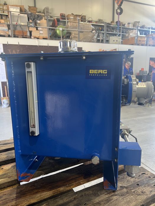 Баки за масло/хидро баки