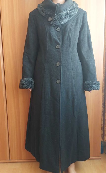 Palton negru cu lana