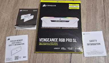 Vengeance PRO SL RGB White 16GB(2x8)