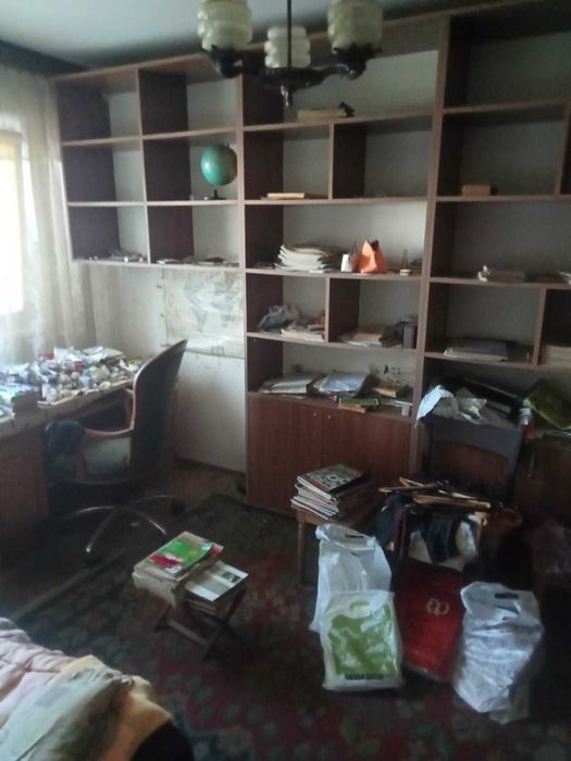Curatenie la curte , eliberare terenuri, locuite, mobile veche , moloz