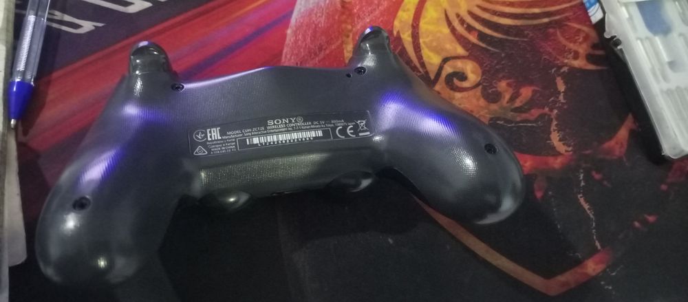 PS 4 Pro 1tb 2ta jostik bilan