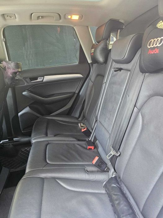 Audi Q5 2.0 TDI Quattro S-line,автомат, кожа – отлично състояние