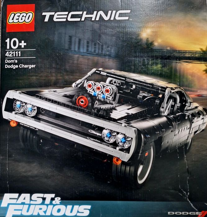 LEGO original – 15 kg piese + modele montate + reviste/instrucțiuni