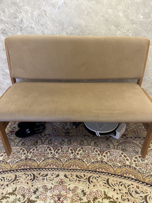Диван кухонный бежевый велюр