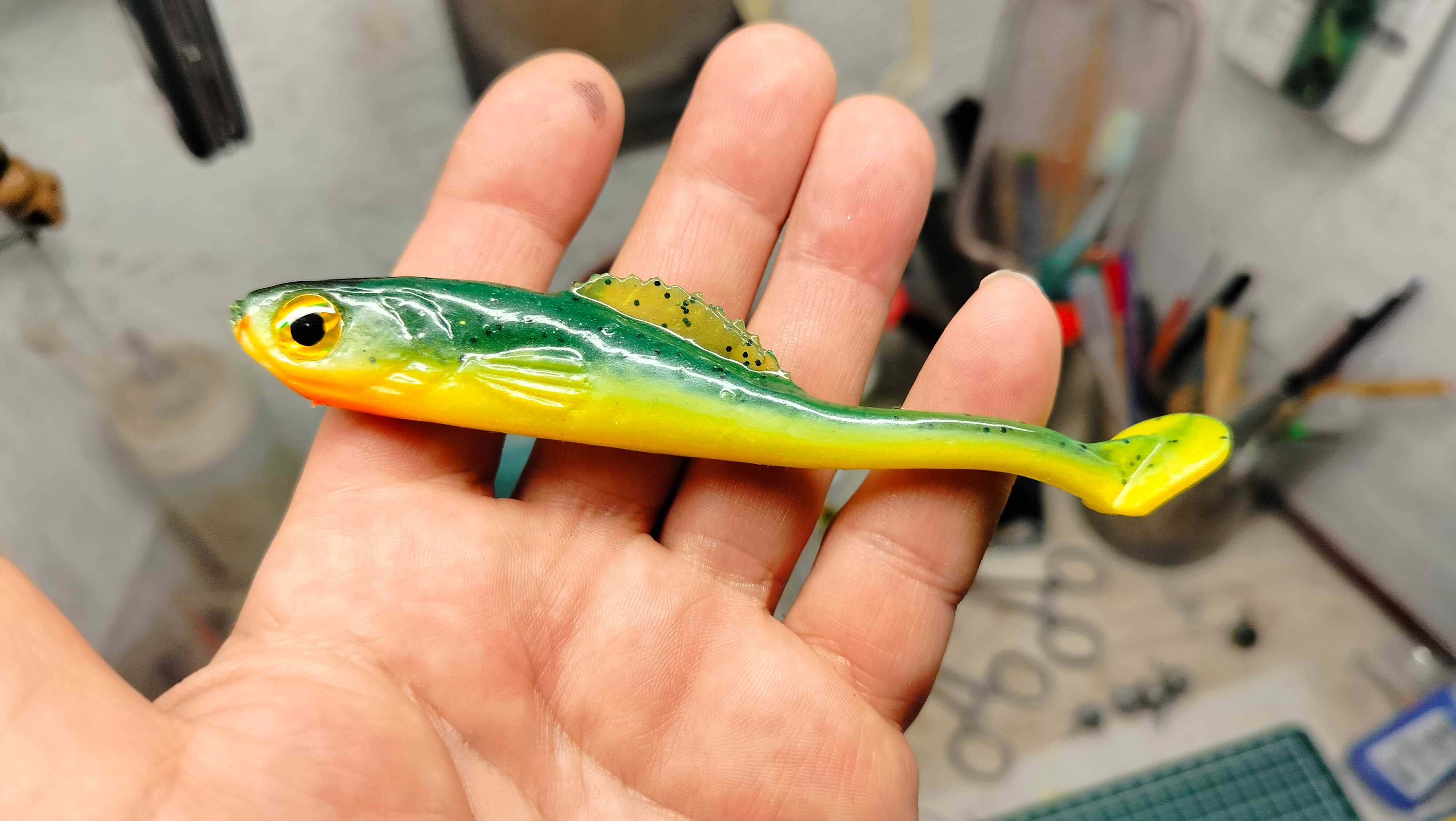 силиконова примамка Perch 110