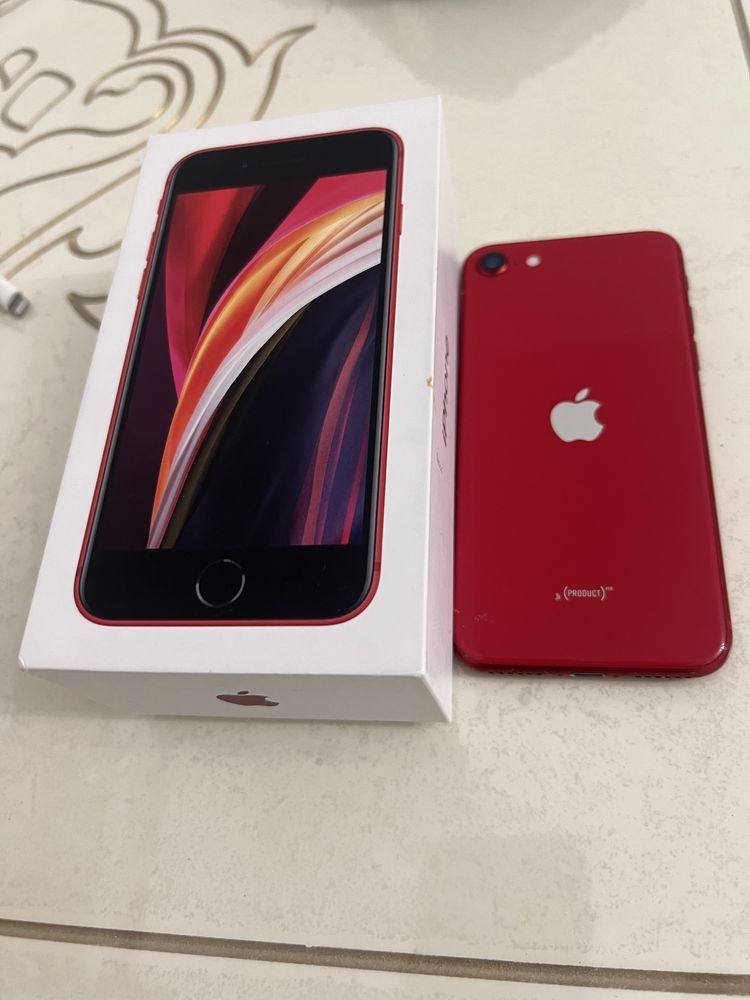 Iphone SE, red, 64 gb