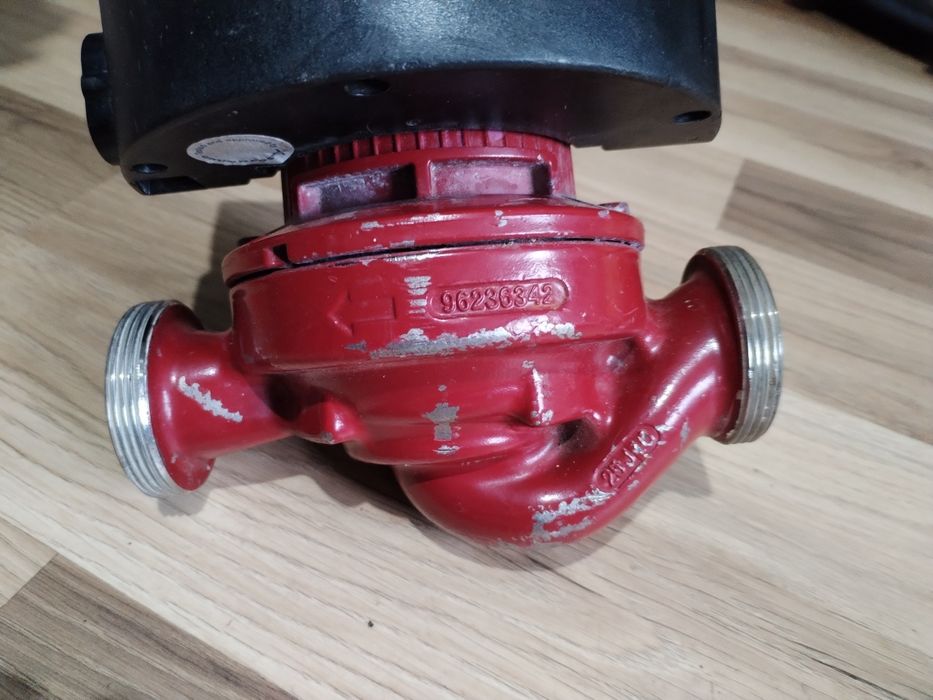 Doua Pompe grundfos Alpha