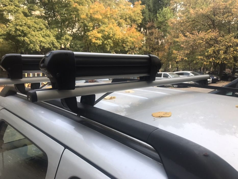 Багажник за ски - под наем