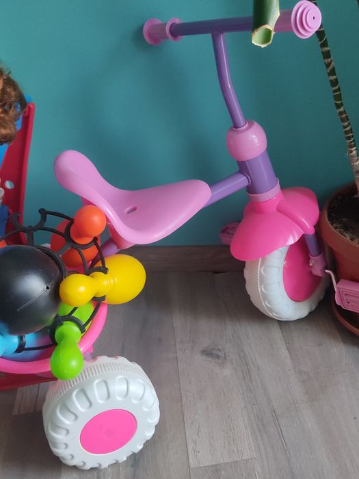 Детски играчки и колело