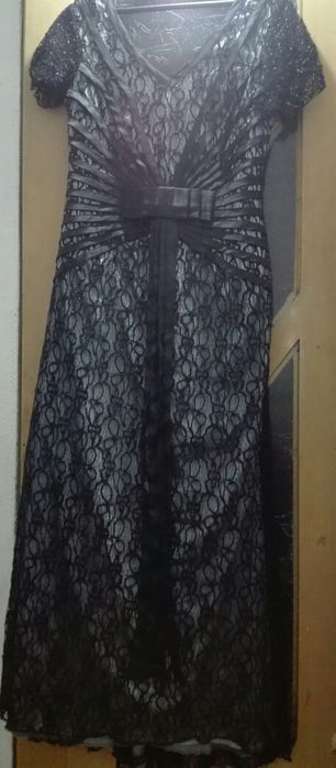 Rochie ocazie neagră.