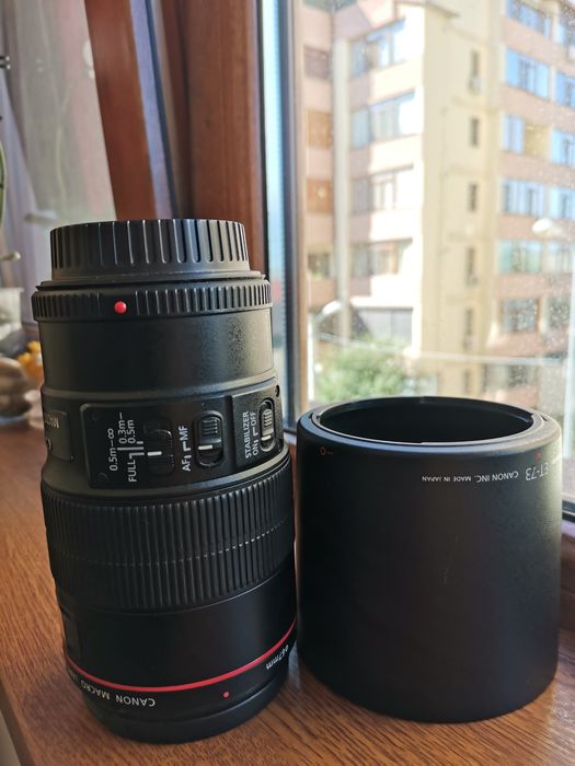 Obiectiv CANON 100mm macro EF  L Is USM