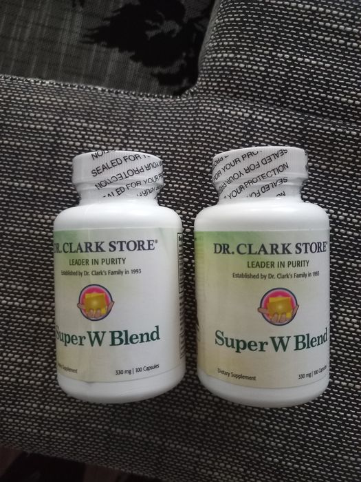 Пелин - Super W Blend, 330mg 100 капсули Doctor Clark Wormwood - Super