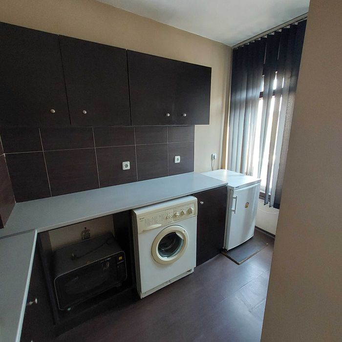 Дава се под наем Едностаен апартамент в София, Център - 42 кв.м за 357 € - Снимка #4