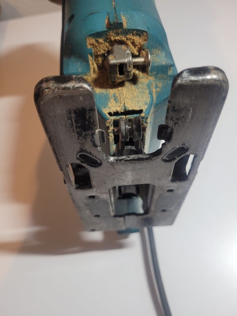 Прободен трион (зеге) Makita 4326(за части)