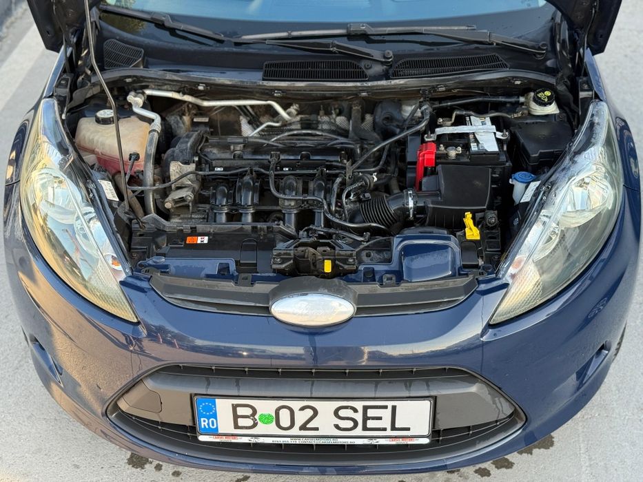 Ford Fiesta 1.2 Benzina 2009 avariat,lovit,defect