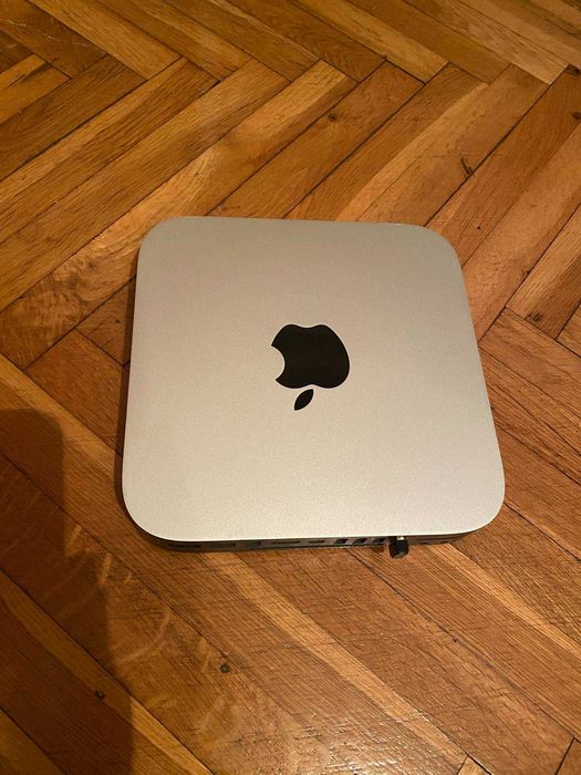 Apple Mac Mini компютър