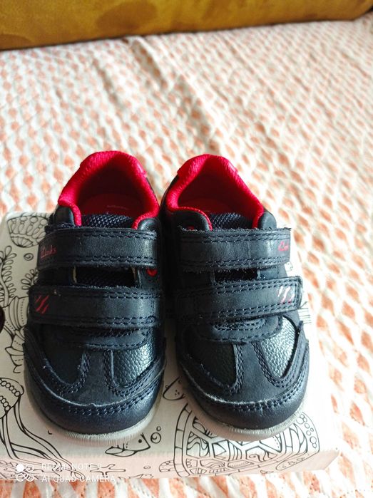 Детски обувки Clarks  19
