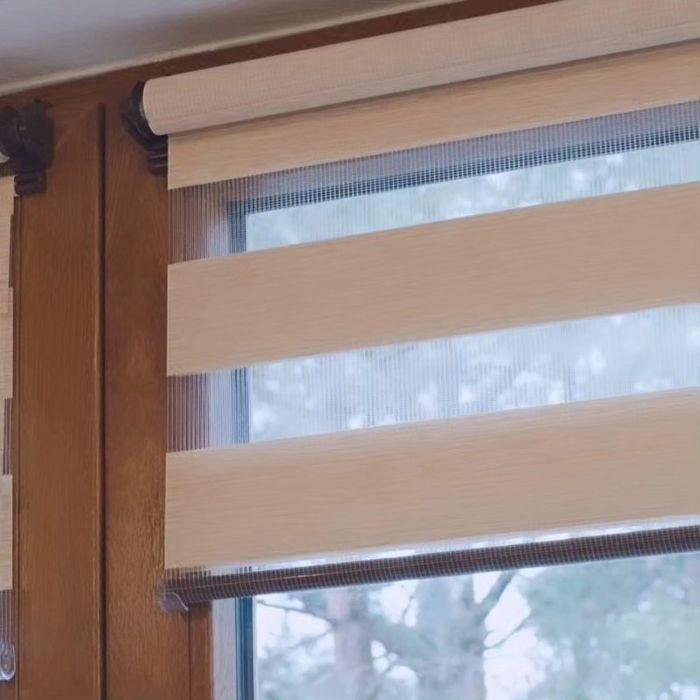 Rolete zi-noapte cu Montaj București