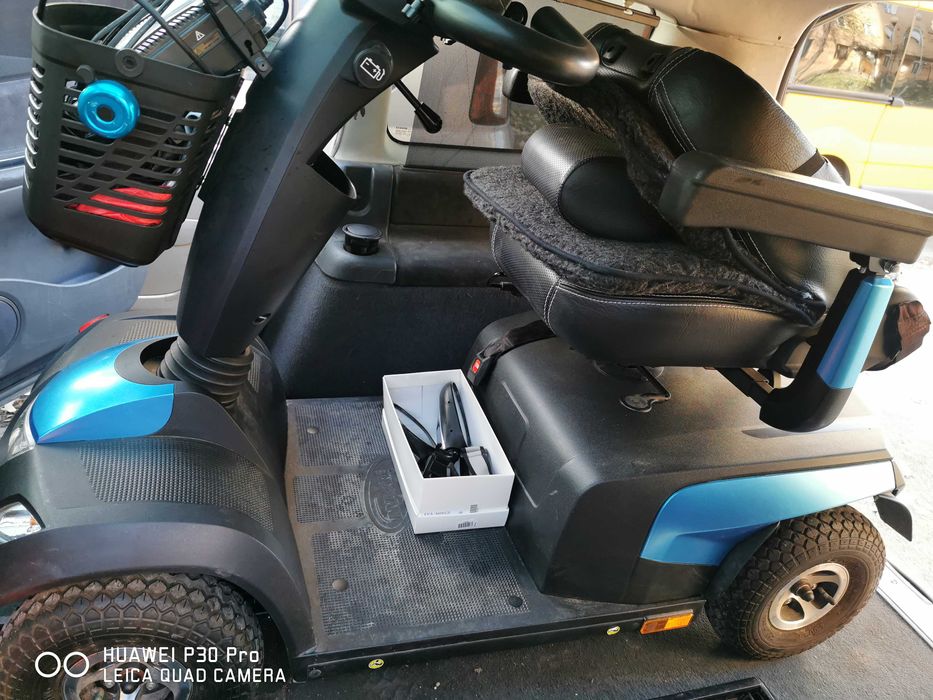 Scuter electric INVACARE COMET PRO ca si nou