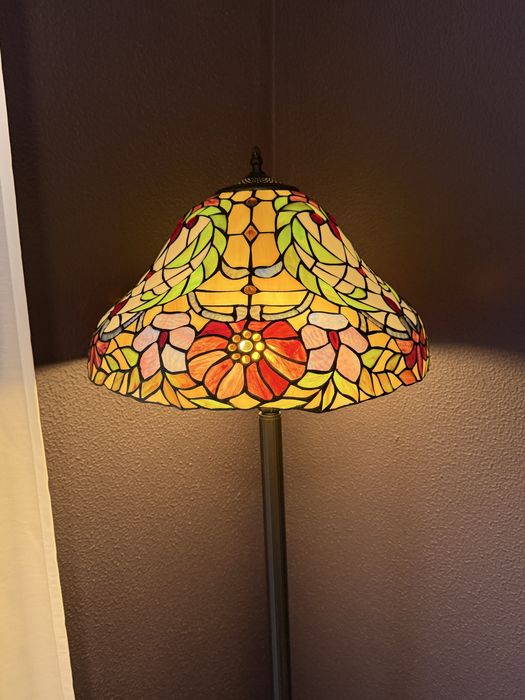 Lampadar cu sticla Vitrata